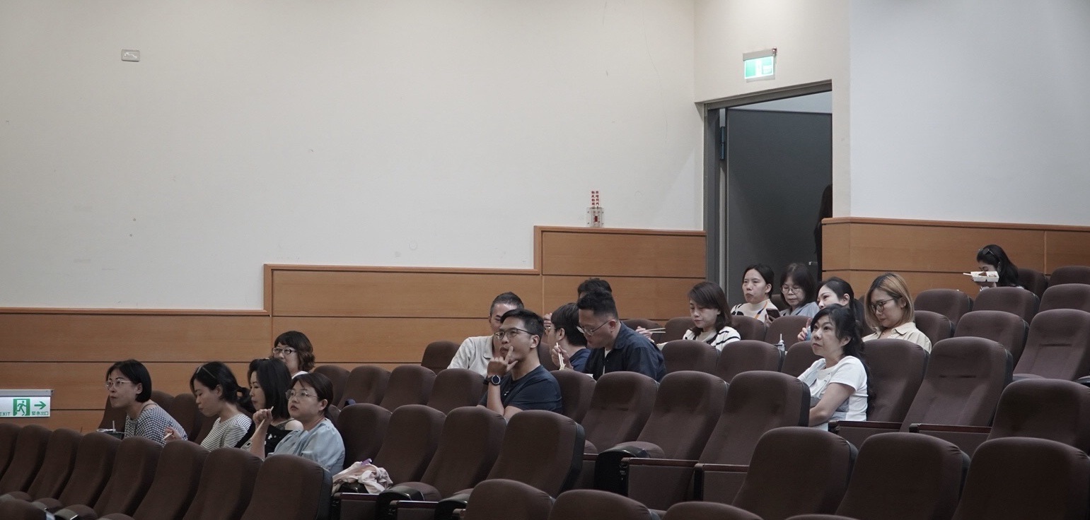 高大EMBA115學年度第一學期師生座談會04